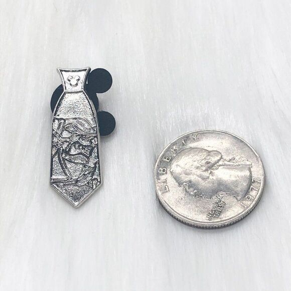 🔮 5/$25 Disney Neckties Fantasia‎ Chernabog Chaser Pin - Picture 2 of 3